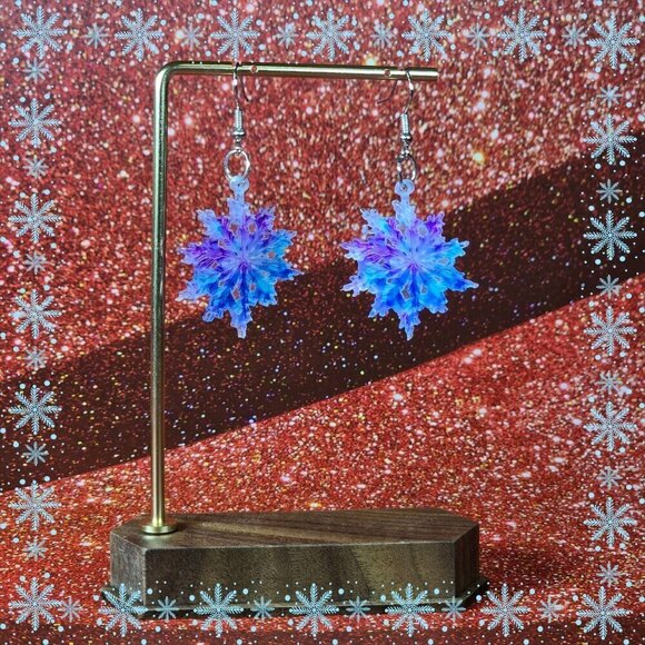 Jewelry - 2/$15 Snowflake Dangle Earrings (NWOT)‎